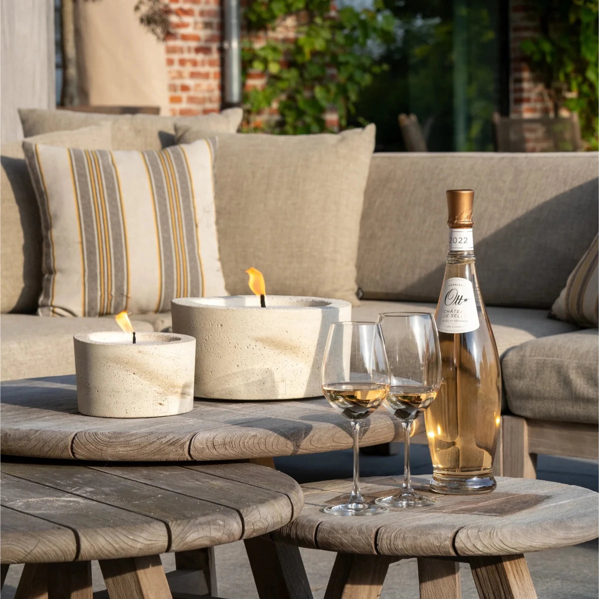 Buitenkaars Urban Outdoor Table Three | Ecru - NU PUUR &amp; GROEN