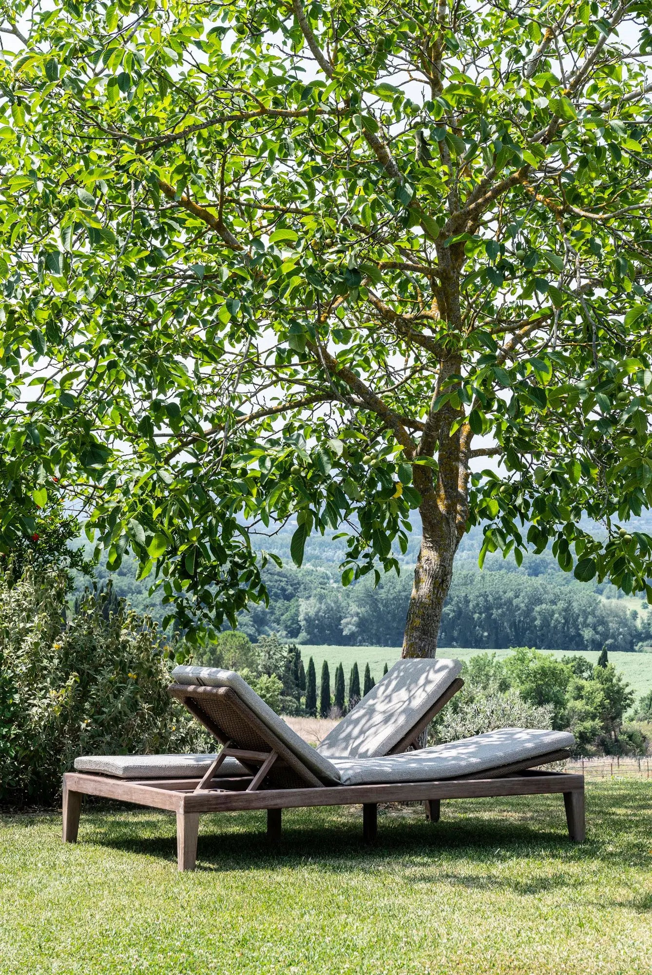 Double Sunlounger Lisa incl. Wheels | Teak Natural Grey / PE Wicker Antique Weed