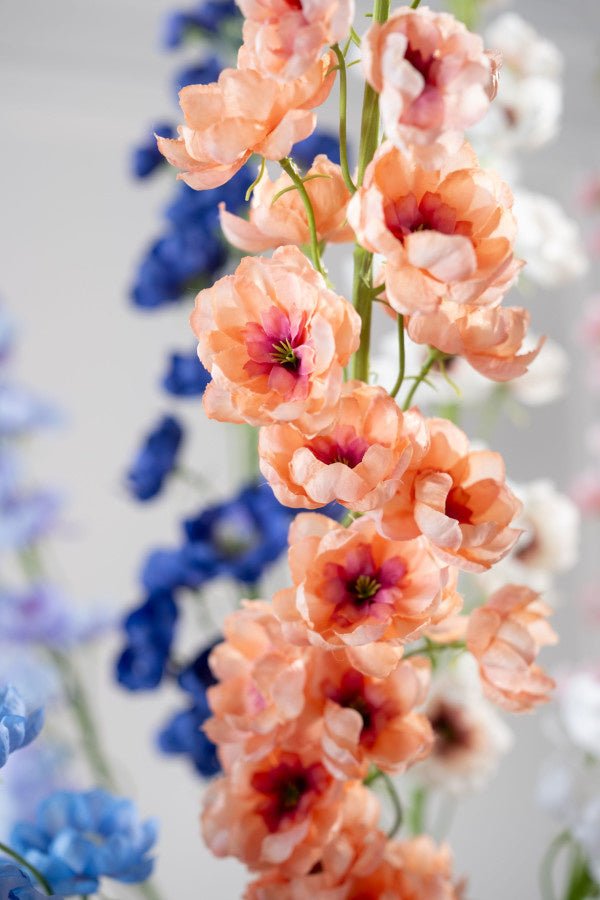 Kunstbloem Delphinium Steel Perzik | 127 cm - NU PUUR & GROEN