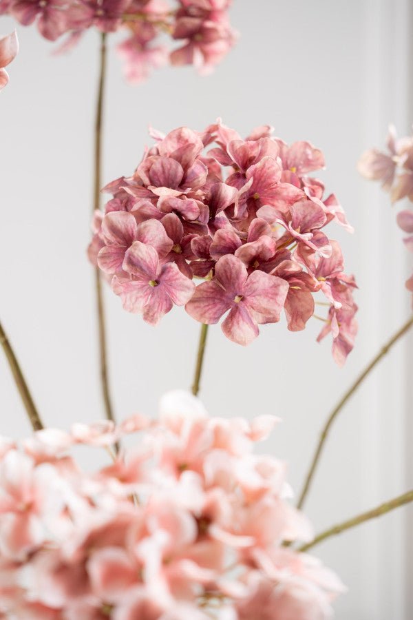 Kunstbloem Hortensia Tak Roze | 85 cm - NU PUUR &amp; GROEN
