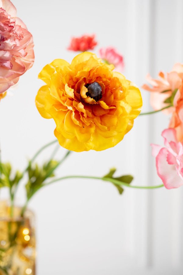 Kunstbloem Ranonkel Tak Geel Real Touch | 63 cm - NU PUUR & GROEN