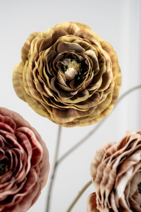 Kunstbloem Ranonkel Tak Geel/Bruin | 62 cm - NU PUUR &amp; GROEN