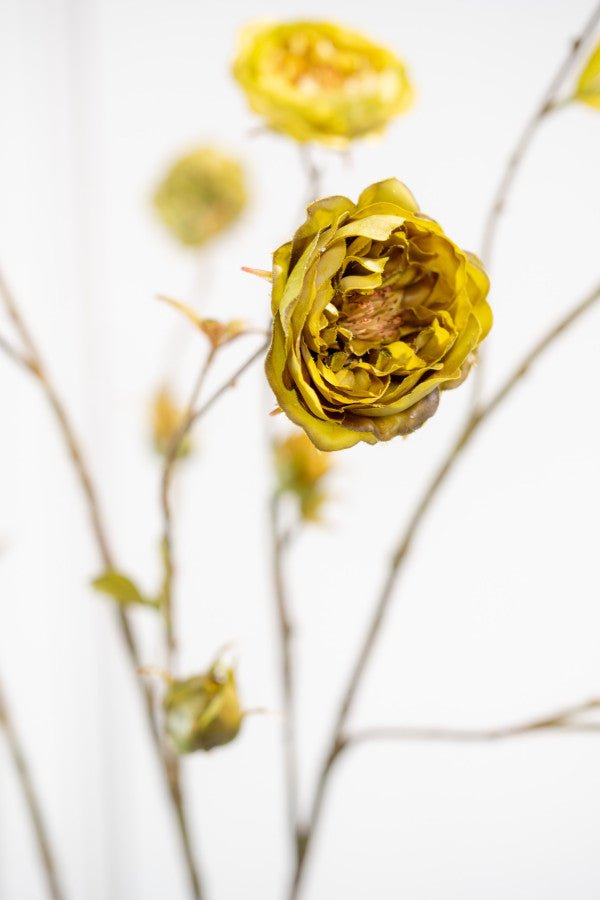 Kunstbloem Roos Tak Groen | 117 cm - NU PUUR &amp; GROEN