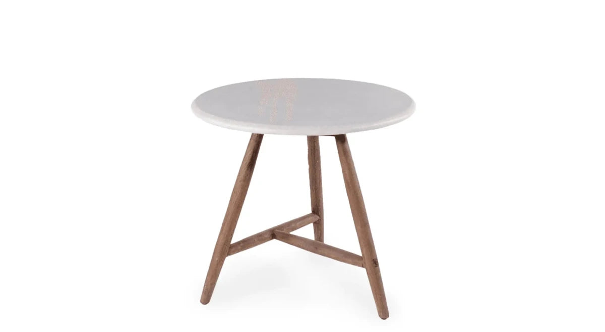 Low dining Bistro Round Table Faye | Teak Woodstain Emas Brown / Concrete Top - NU PUUR & GROEN