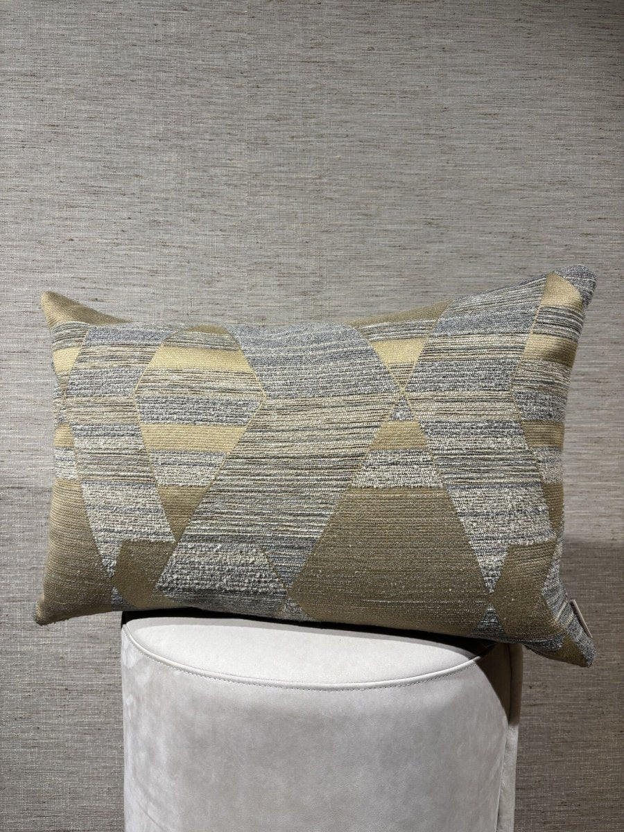 Sierkussen | Coup De Foudre Gold Grey 60 x 40 cm - NU PUUR & GROEN