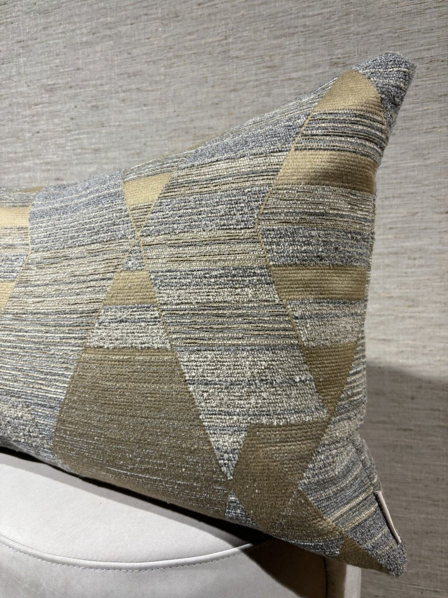 Sierkussen | Coup De Foudre Gold Grey 60 x 40 cm - NU PUUR & GROEN