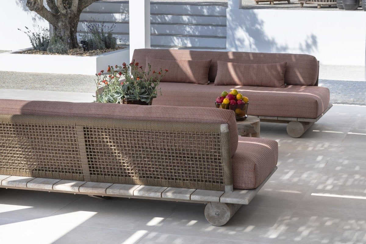 Sofa Edge | Teak Natural Grey & PE Wicker Antique Weed - NU PUUR & GROEN