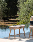 Stool Faye | Teak Natural Grey - NU PUUR & GROEN