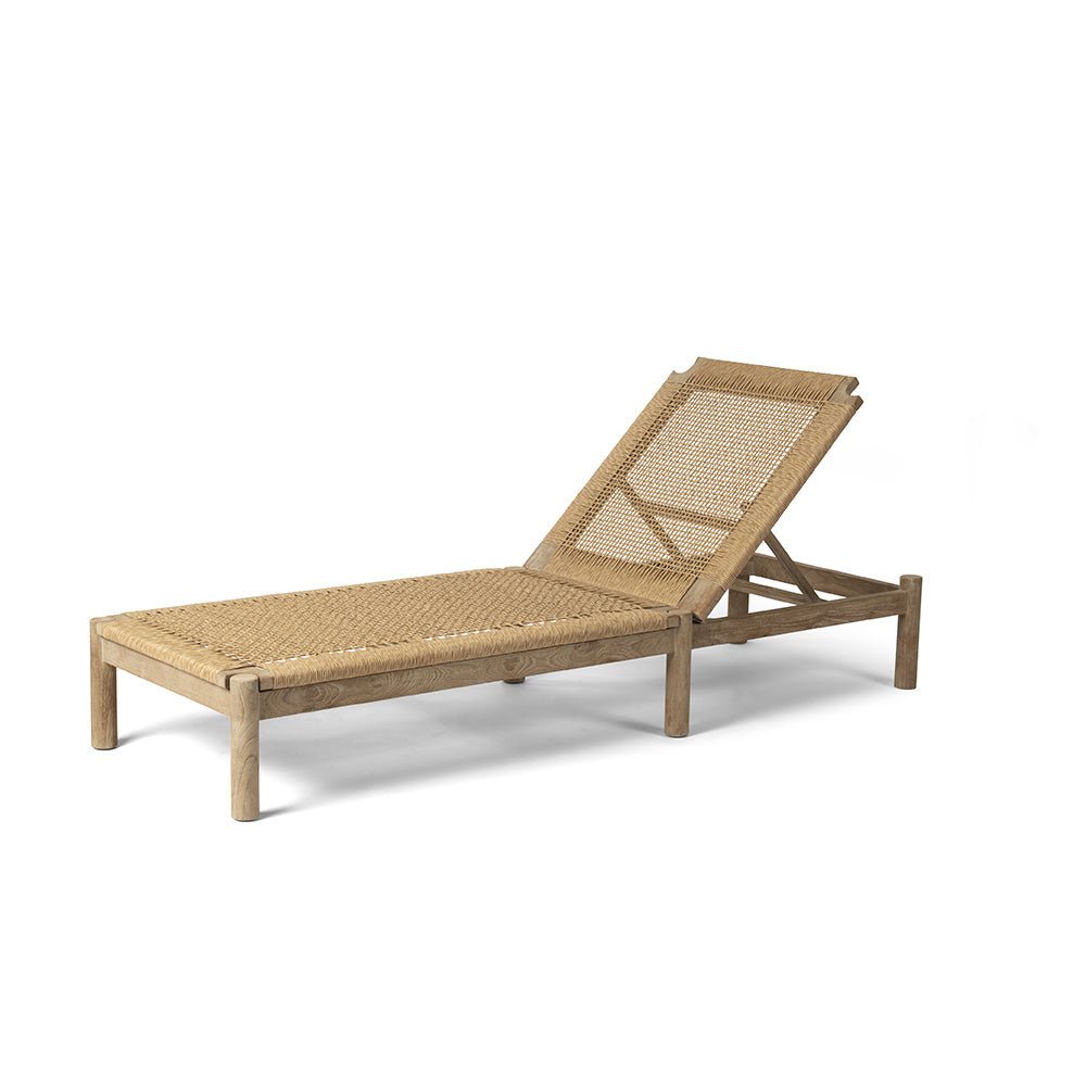 Sunlounger Mieke incl. Wheels | Teak Natural Grey / PE Wicker Sand - NU PUUR & GROEN
