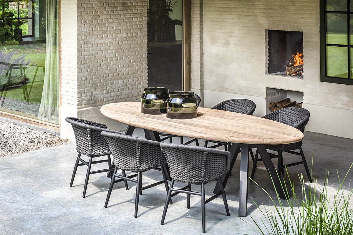 Table Samuel | Reclaimed Teak Natural Grey & Aluminium Matte Black - NU PUUR & GROEN