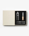 The Essentials | Seafood Tools - NU PUUR & GROEN