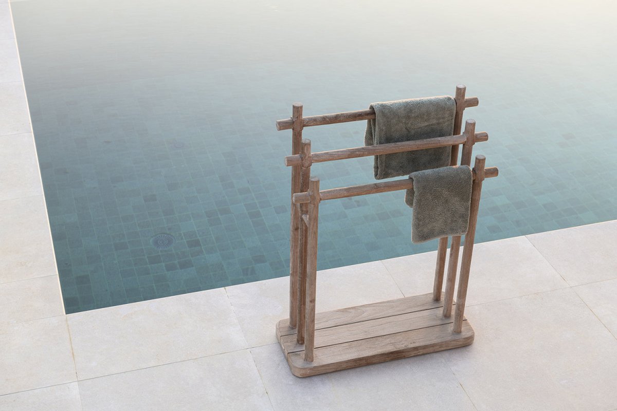Towel Rack Finn | Teak Natural Grey - NU PUUR & GROEN