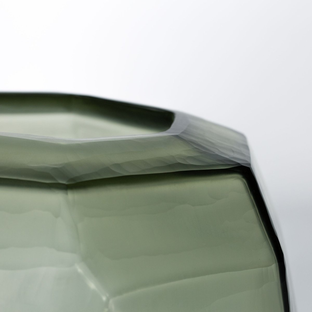 Vaas Cubistic Round | Light Steelgrey - NU PUUR & GROEN
